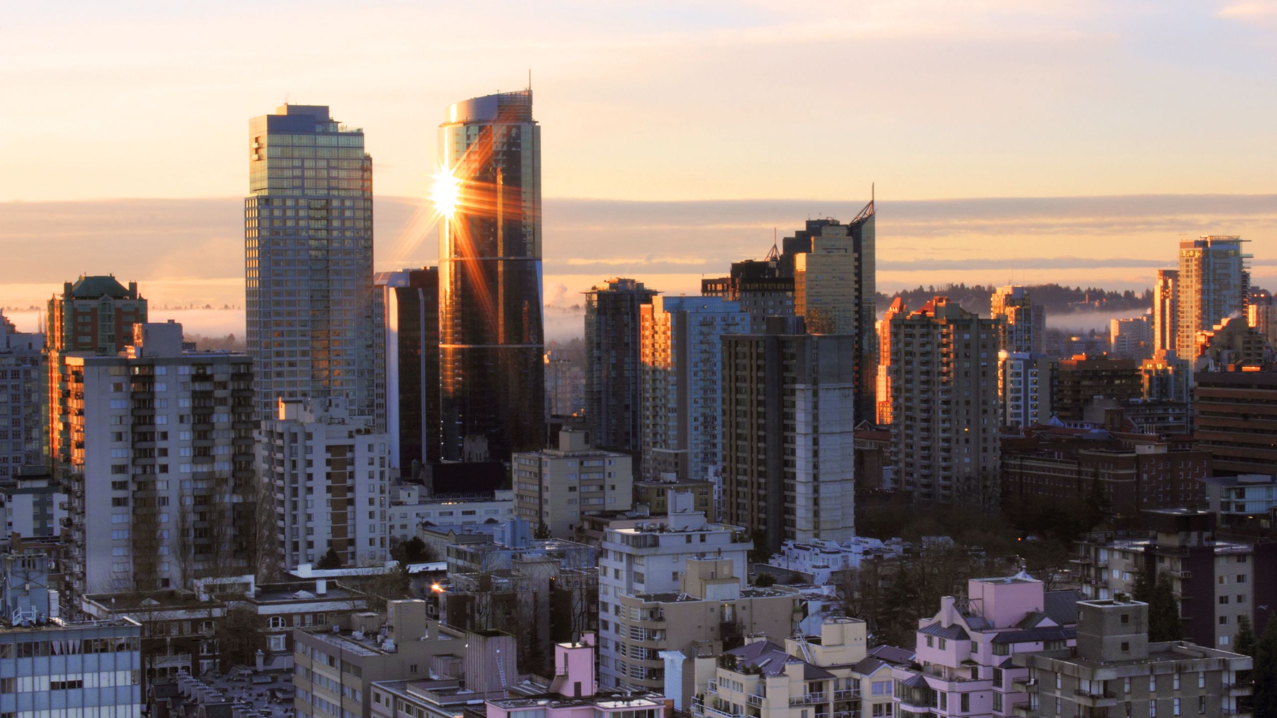 Landscape of downtown in BC showing the thriving business scene